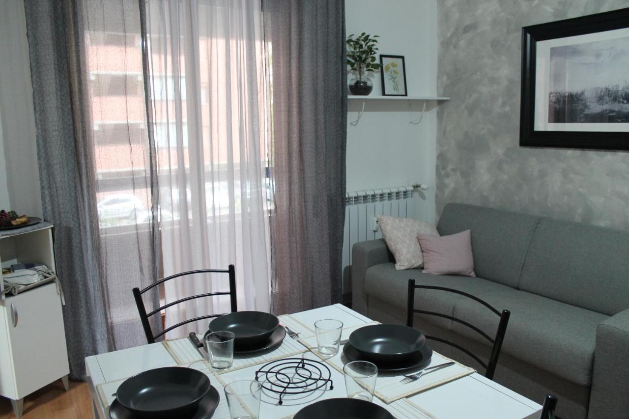 Charming Apartment Tilli With Parking Perúgia Exterior foto