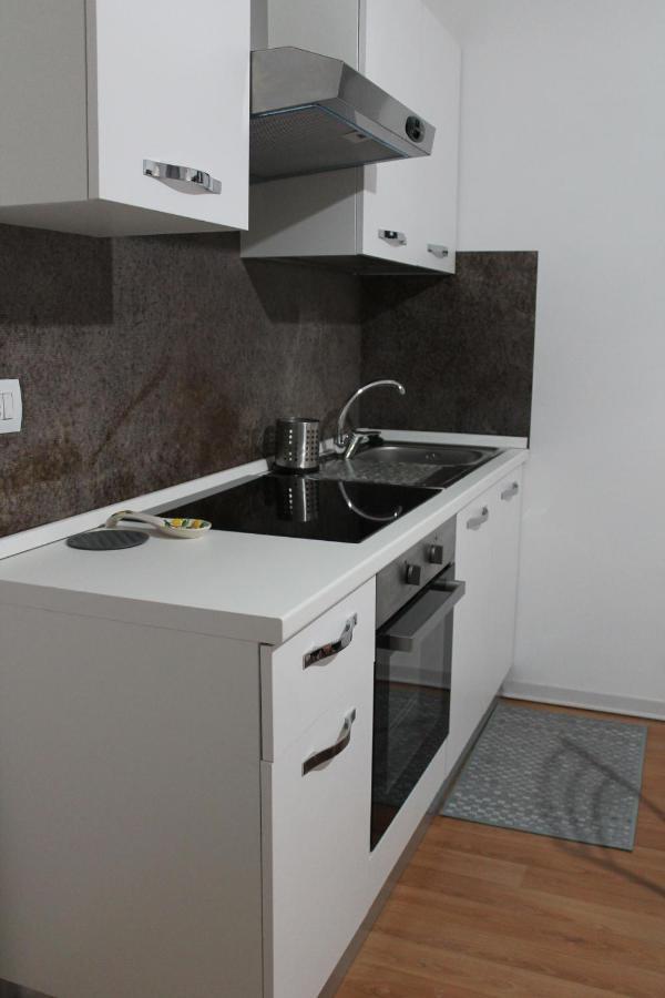 Charming Apartment Tilli With Parking Perúgia Exterior foto