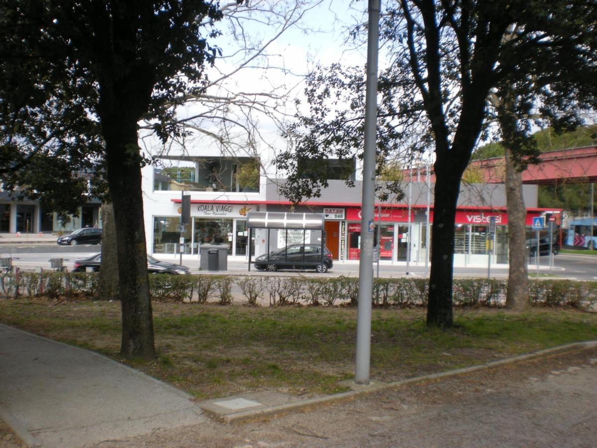 Charming Apartment Tilli With Parking Perúgia Exterior foto