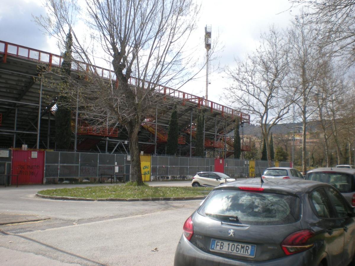 Charming Apartment Tilli With Parking Perúgia Exterior foto