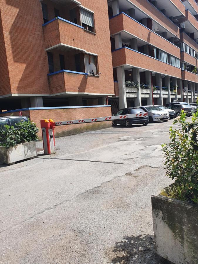 Charming Apartment Tilli With Parking Perúgia Exterior foto
