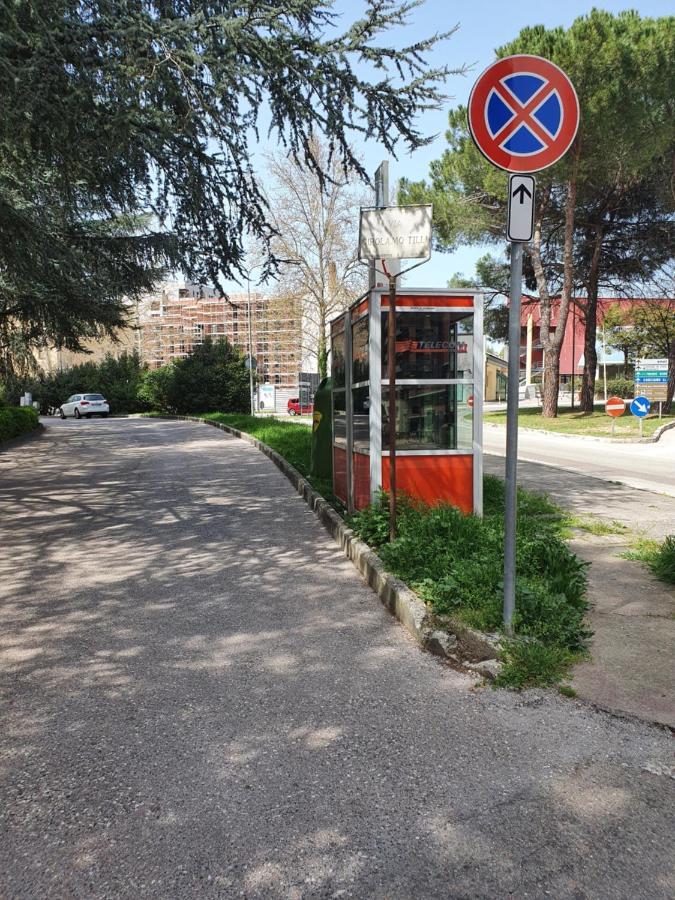 Charming Apartment Tilli With Parking Perúgia Exterior foto